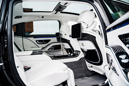 Mercedes S680 W223 Maybach с водителем